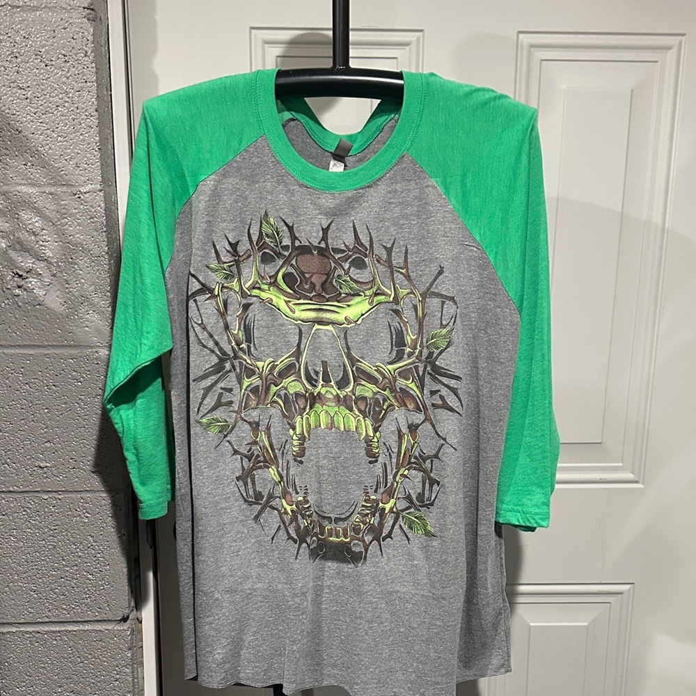 Green and Gray Graphic Raglan Tee